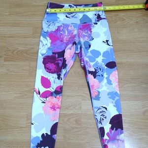 Apana floral leggings- size XS